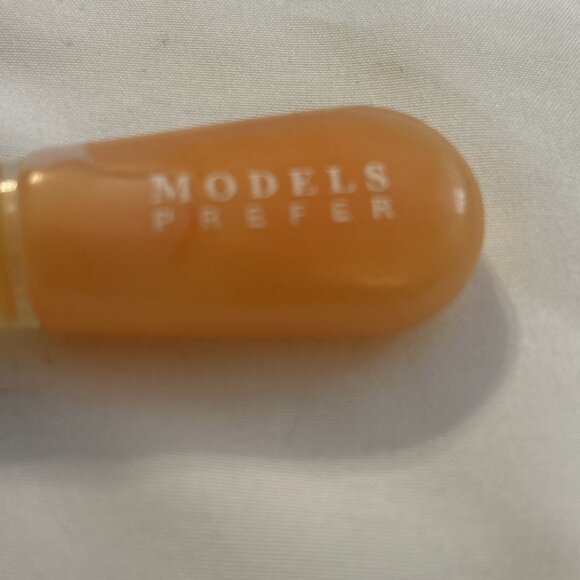 Models Prefer Lip Gloss Lip Shine Lip Moisturizer W/Coral Shimmer Vintage New - Picture 2 of 5